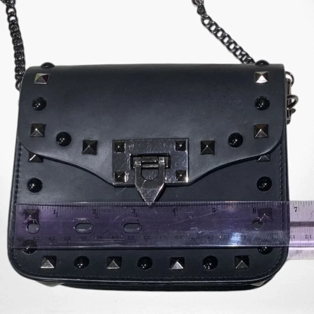 Borse in Pelle Black Studded Matte Leather Crossbody Bag w/Chainstrap